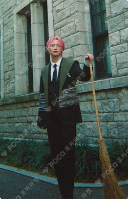 ZERO : FEVER EPILOGUE DIARY Ver. FIGURE VER. MINIRECORD SEONGHWA photocard image