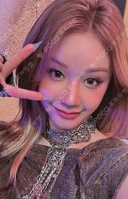 WE GO UP PATTERN Ver. PHARITA photocard image