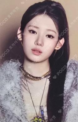 WE GO UP POP-UP STORE BABYMONSTER TRADING PHOTOCARD RORA photocard image