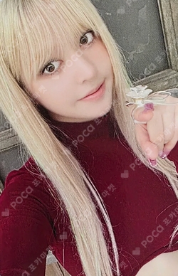 Pocamarket, NMIXX Lily Blue Valentine APPLEMUSIC K-pop Photocard