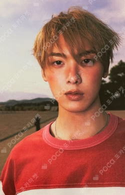 CHAMELEON POP-UP STORE TRADING PHOTO CARD