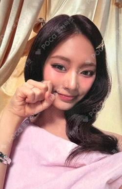 TWICE [THIS IS FOR] WORLD TOUR IN INCHEON TRADING CARD TZUYU photocard image