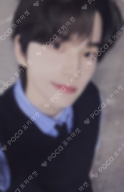 TRY WITH US YIZHIYU SHINYU photocard image