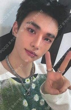 Stray Kids World Tour dominATE : celebrATE STAY ZONE HYUNJIN photocard image