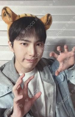 LOVE ME LIKE WITHDRAMA KEVIN photocard image