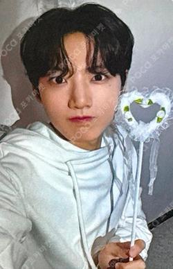 LOVE PULSE WEVERSE WINNER JUNKYU photocard image