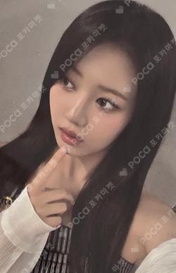 WE GO UP WEVERSE RORA photocard image