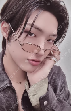 ATEEZ 7TH ANNIVERSARY OFFICIAL POP-UP '8ROOM' RANDOM PHOTOCARD PACK ver.B