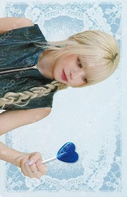 Blue Valentine : inside the heart ENTRY BENEFIT Lily photocard image