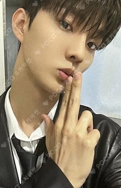 a;effect WITHMUU Q photocard image