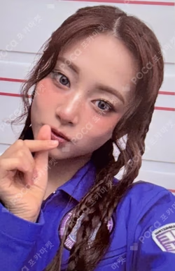 2025 TWICE FANMEETING [10VE UNIVERSE] TRADING CARD TZUYU photocard image