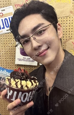 KINO x HOLLY ACAI KINO photocard image