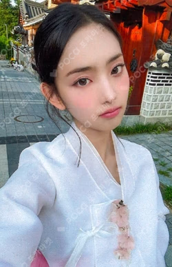 DANCING ALONE SOUND WAVE