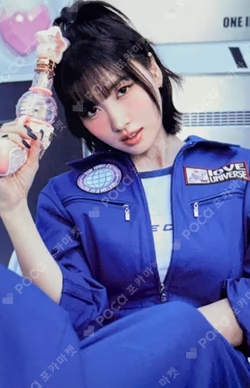 2025 TWICE FANMEETING [10VE UNIVERSE] TRADING CARD MOMO photocard image