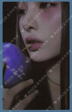 Blue Valentine : inside the heart PIN BROOCH SULLYOON photocard image