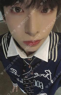 ONE QUESTION Release Event JIHO photocard image