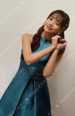 BLOOM*IZ I*AM ver. JOYURI photocard image