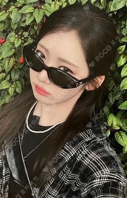 WE GO UP OLIVE YOUNG RORA photocard image