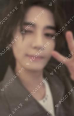 The Action MUSIC KOREA LUCKY DRAW LEEHAN photocard image