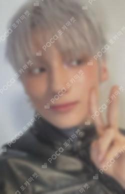 TXT HUENINGKAI photocard image
