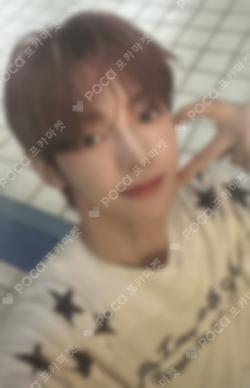 play hard COMPACT Ver. WEVERSE LUCKY DRAW HANJIN photocard image