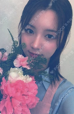 UNFRAMED MUSICPLANT WINNER LUCY photocard image