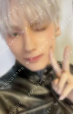 TXT HUENINGKAI photocard image