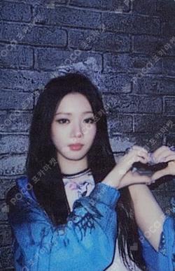 WE GO UP POP-UP STORE LUCKY DRAW PRIZE INFORMATION RORA photocard image