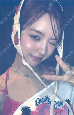 UNFRAMED MUSIC&DRAMA WINNER LUCY photocard image