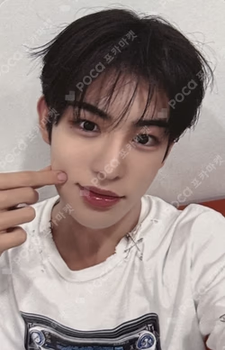 My First Flip MAKESTAR Minje photocard image