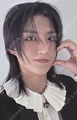 [LXVE DOCTOR XH’s ICU] TRUCK EVENT LXVE KIT JunHan photocard image