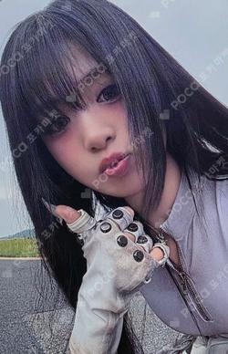 WE GO UP POP-UP STORE ALBUM PURCHASE BENEFITS AHYEON photocard image