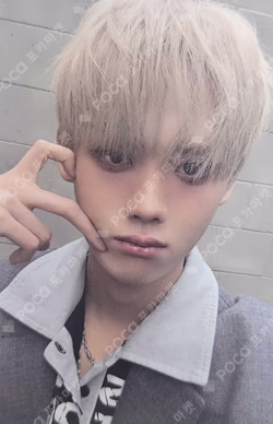 ONE FACT TAG photocard image