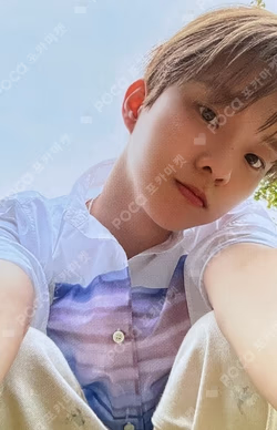 a;effect WITHMUU Q photocard image