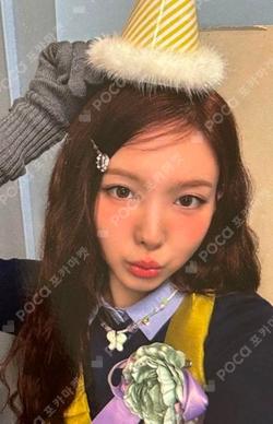 TEN: The Story Goes Party lovely Ver. NAYEON photocard image