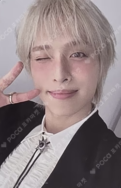 [LXVE DOCTOR XH’s ICU] TRUCK EVENT LXVE KIT Gaon photocard image