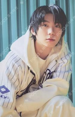 WHO WE ARE QR ALBUM Ver.