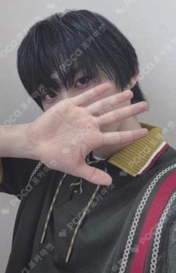 WHO WE ARE BROADCAST HAN photocard image