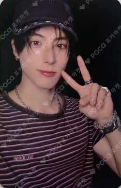 a;effect Whoop Japan Store ERIC photocard image