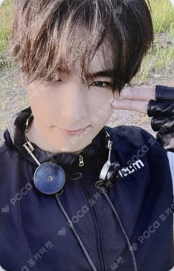 a;effect Whoop Japan Store HYUNJAE photocard image