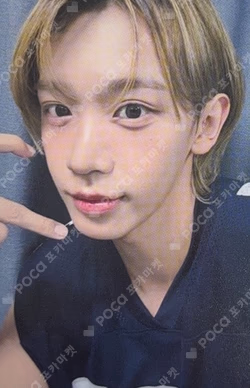 WHO WE ARE SHOWCASE SHUAIBO photocard image