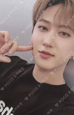 Mahagrid CHANGBIN photocard image