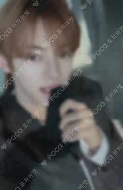 play hard BROADCAST HANJIN photocard image