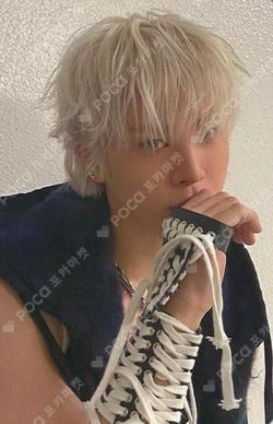 LOVE PULSE POP-UP STORE in JAPAN LIMITED CD BENEFITS SO JUNG HWAN photocard image