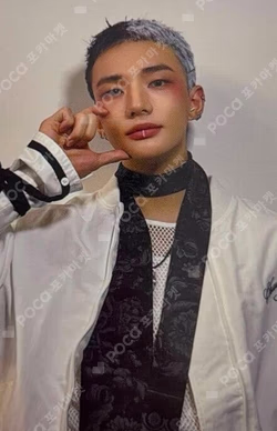 KARMA HMV LUCKY DRAW HYUNJIN photocard image