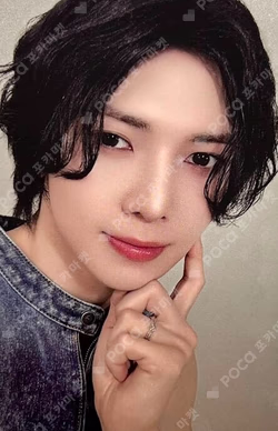 ATEEZ 7TH ANNIVERSARY OFFICIAL POP-UP '8ROOM' RANDOM PHOTOCARD PACK ver.B YEOSANG photocard image