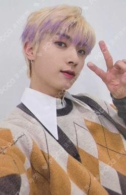 Planet Nine : VOYAGER DEAR MY MUSE KANGHYUN photocard image