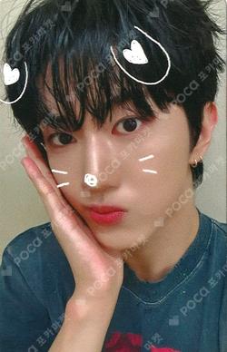 YOUNI-T JUMP UP KYUNGMUN photocard image