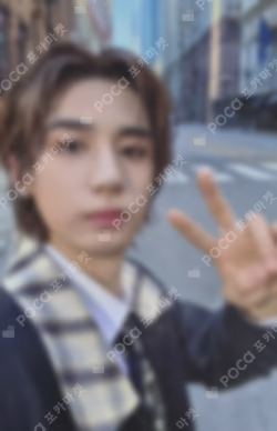 The Action Frame ver. COMEBACK SHOWCASE LIVE WEVERSE LEEHAN photocard image