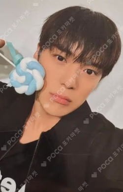 THE X WITHMUU MINHYUK photocard image